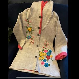 Mimi & Maggie boutique girl’s hooded sweater